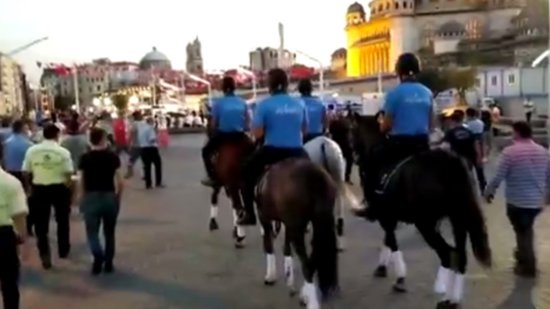 بدء عصر شرطة الخيول في اسطنبول