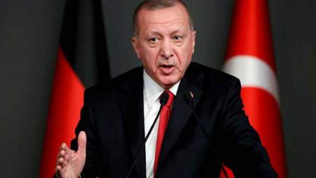 أردوغان يدعو لوقف محامين متهمين بصلات بالإرهاب عن العمل