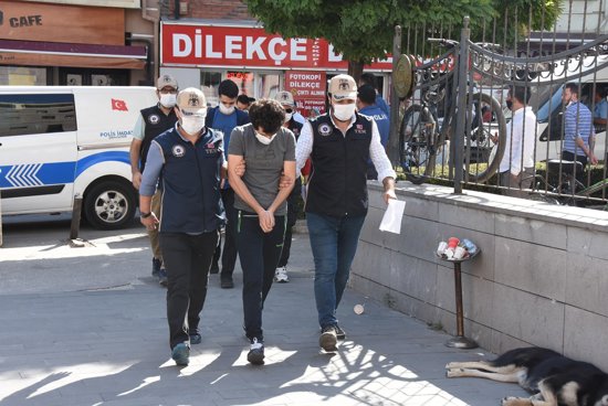 تركيا تصدر مذكرات توقيف بحق 70 شخصًا