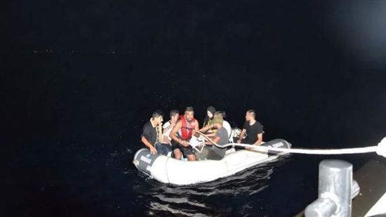 خفر السواحل التركي ينقذ 9 طالبي لجوء في بحر إيجه