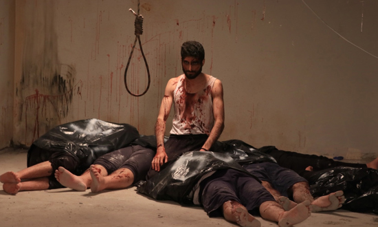 فيلم يكشف ما يتعرض له المعتقلين في سجون سوريا