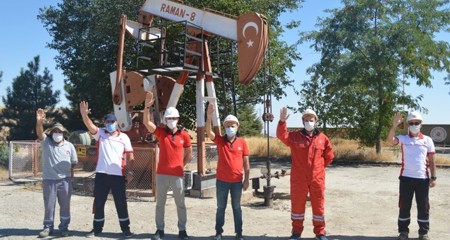وزير الطاقة التركي يكشف قيمة إنتاج تركيا من النفط