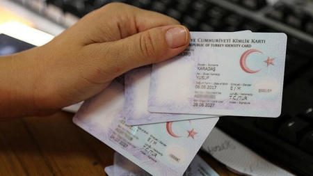 120 ألف مواطن تقدموا لدمج رخصة القيادة مع الهوية