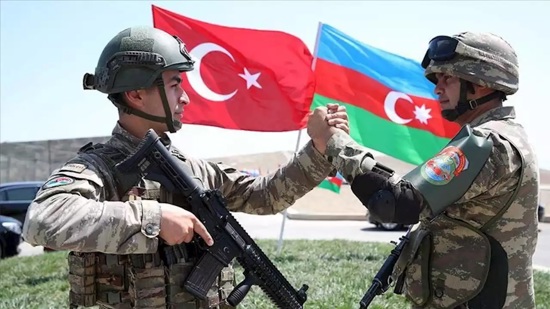 هل تتدخل تركيا عسكريًا في حرب أذربيجان وأرمينيا؟