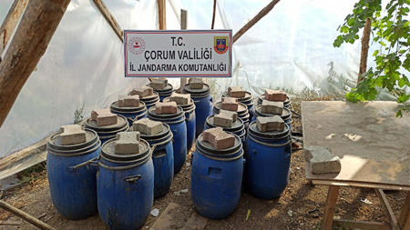 ضبط  مئات اللترات  من المشروبات الكحولية المزيفة  شمالي تركيا