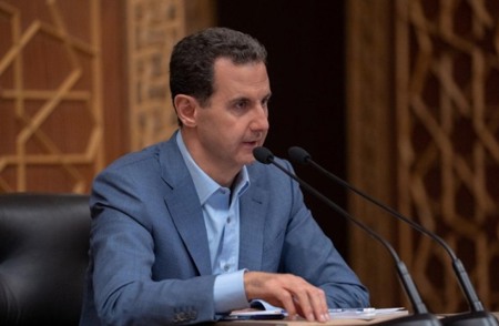 بشار الأسد يرغب  في تلقي اللقاح الروسي شخصيا