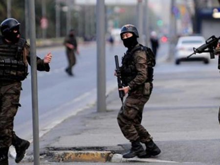 عاجل: اعتقال 21 إرهابيًا في عموم تركيا