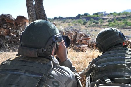 القوات التركية تعلن تحييد 3 إرهابيين في شمال سوريا