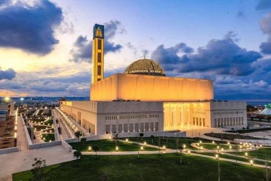 الجزائر: فتح المساجد لصلاة الجمعة والفجر قريبا