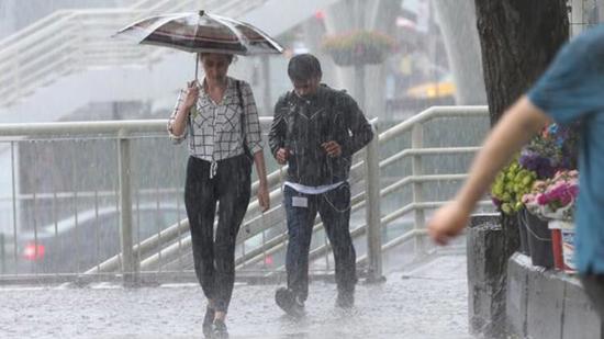 عاجل: تحذيرات من أمطار وعواصف رعدية في كامل تركيا
