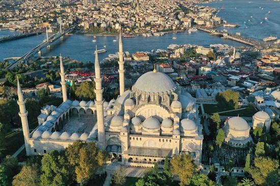 "مجمع السليمانية" ..أجمل قطعة أثرية في إسطنبول
