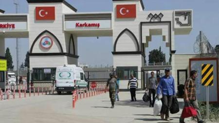 السوريون في تركيا: قرار جديد بشأن معبر جرابلس الحدودي