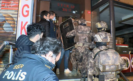 اعتقال شبكة بتهمة المراهنة غير القانونية في إسطنبول