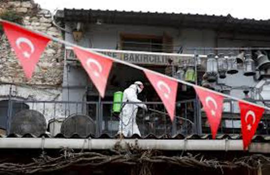 وفيات كورونا في تركيا تزداد.. ومعدل الإصابات في ارتفاع