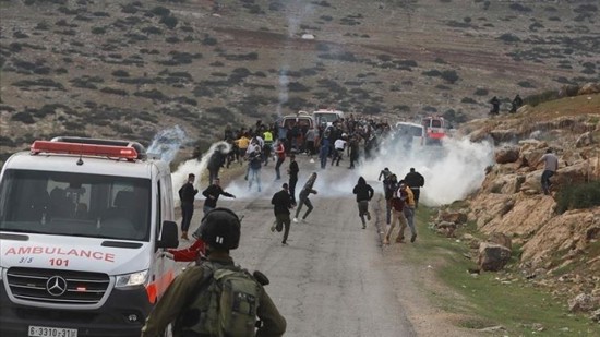 استنكار واسع للإعتداء الإسرائيلي السافر على مصاب فلسطيني