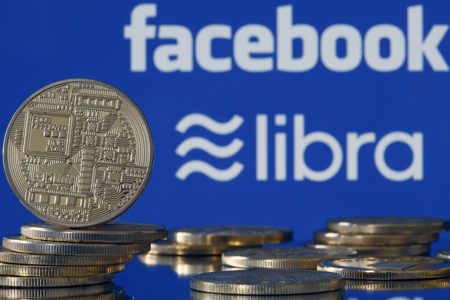 فيسبوك تطلق عملتها الرقمية Libra العام المقبل