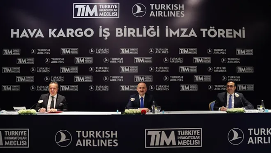 تعزيز التعاون بين الخطوط الجوية وجمعية المصدرين التركية