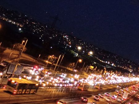 إسطنبول: كثافة مرورية  قبيل بدء حظر التجول الكامل