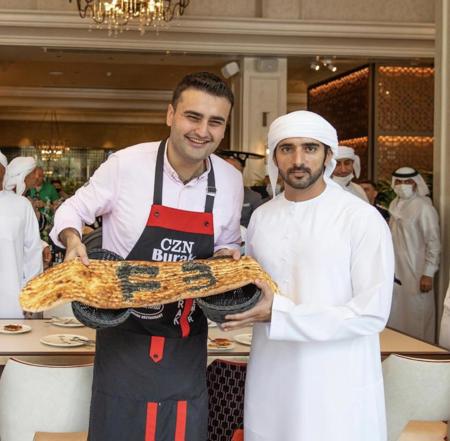 الشيف بوراك يفتتح مطعم في دبي ويشكرها على حسن الترحيب