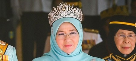 ملكة ماليزيا تتغزل بثقافة وتاريخ تركيا العريق