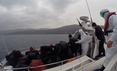خفر السواحل التركي ينقذ 26 مهاجرا غير شرعي