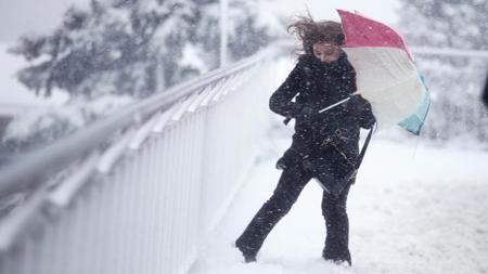 الأرصاد تصدر بيانًا هامًا بشأن أنباء تساقط الثلوج في إسطنبول