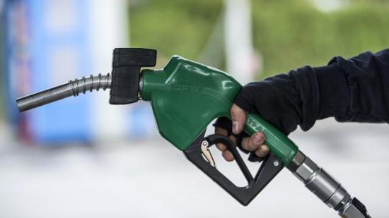 انخفاض أسعار البنزين في تركيا ابتداءً من الليلة
