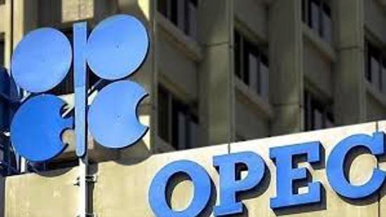 تحالف "أوبك" يقرر خفض إنتاج النفط في الشهر المقبل