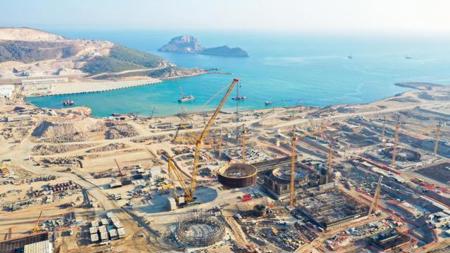 وزير الصناعة التركي يكشف عن موعد تشغيل أول مفاعل نووية