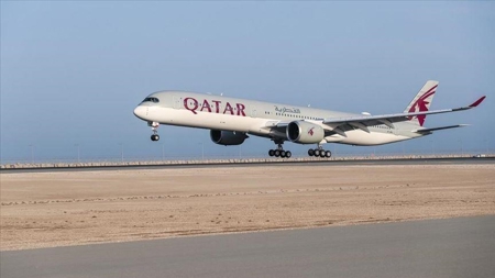 بعد توقف لأكثر من 3 أعوام.. وصول أول طائرة قطرية إلى مطار القاهرة