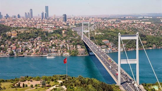الحكومة التركية تتعهد بتقديم جميع أشكال الدعم لرجال الأعمال الشباب