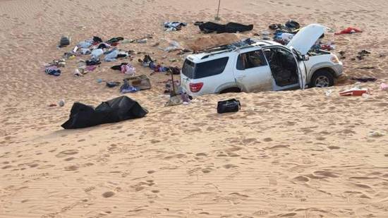 عائلة سودانية ماتت جوعًا وعطشًا في صحراء ليبيا وتركت وصيّة مؤثرة