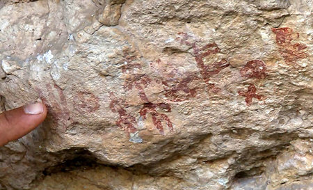   اكتشاف لوحات صخرية عمرها 8 آلاف سنة في مرسين